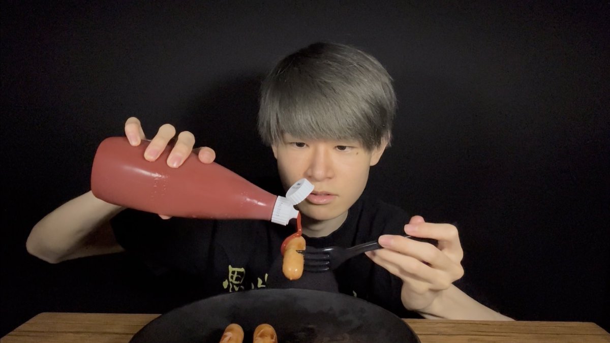 yohdayo's tweet photo. 葉のASMRチャンネルが始まりました🎉
このチャンネルは1人でASMRをしたり、
ゲストを呼びASMRをするチャンネルです。
https://t.co/ZotwhyNgJd https://t.co/DQBjEdbd2w