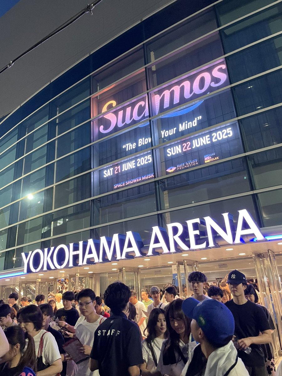 THASHIM62154594's tweet photo. 横浜アリーナ2日目
僕も丁度再スタートのタイミング。
結局泣いた。
#Suchmos https://t.co/BBGwzoKx6x