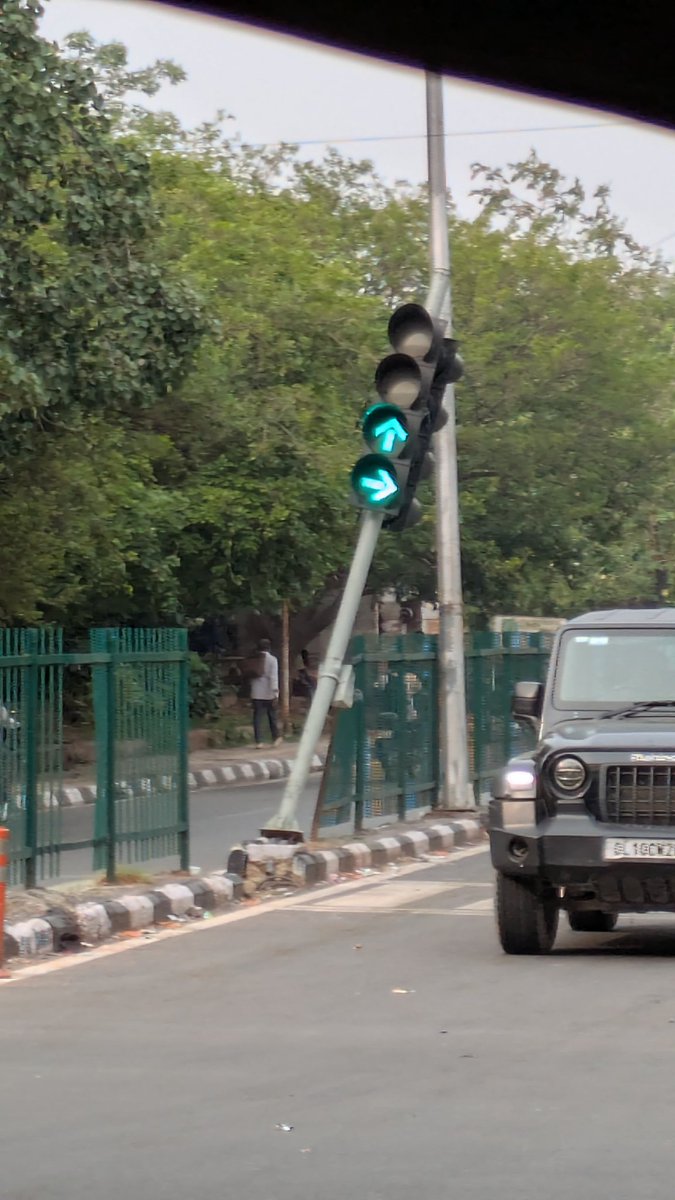 Deepali Dhingra (@deepalisingh05) on Twitter photo This traffic light signal near the st Dominic church, Vasant Vihar is tilting to one side and is a potential accident waiting to happen. Please take a look into this <a href="/dtptraffic/">Delhi Traffic Police</a> This traffic light signal near the st Dominic church, Vasant Vihar is tilting to one side and is a potential accident waiting to happen. Please take a look into this <a href="/dtptraffic/">Delhi Traffic Police</a>