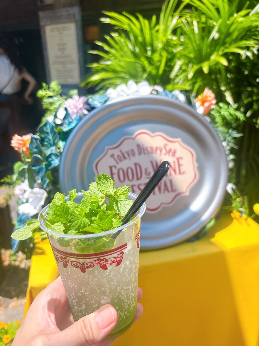 asebpuf's tweet photo. シー🌊
フードとアルコールを満喫DAYでした🍽️
🥝モヒートと櫻オリジナルカクテル美味しかった〜😋 https://t.co/tS8h1rNP5h