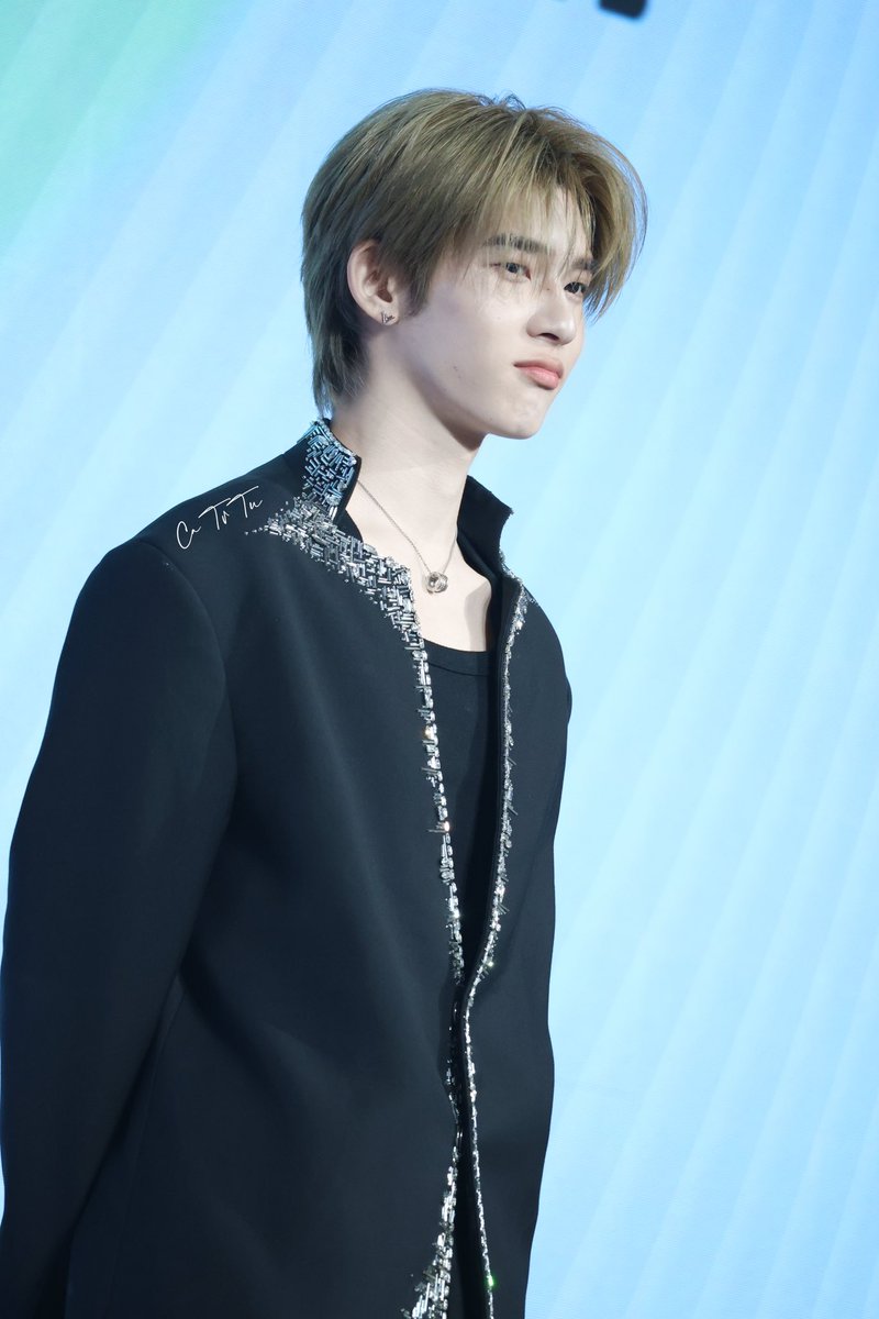 _CaTvTu's tweet image. 20250621|Nanning
谁家小狗这么萌՞ฅ´ ꄃ `ฅ՞
@twnpich
#teeteepor #twnpich
#TEETEE1stFMinNanning