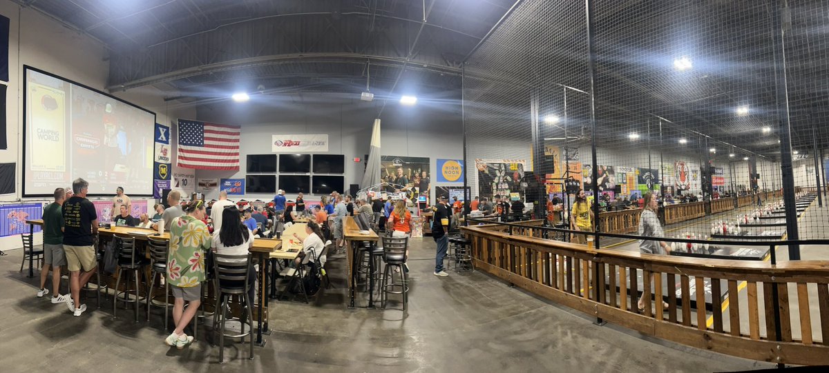 Scott Fish Bowl live draft is underway here in Cincinnati! #SFB15

Shoutout to John Bosch and Bill Underwood for being the 🐐’s helping make this happen.