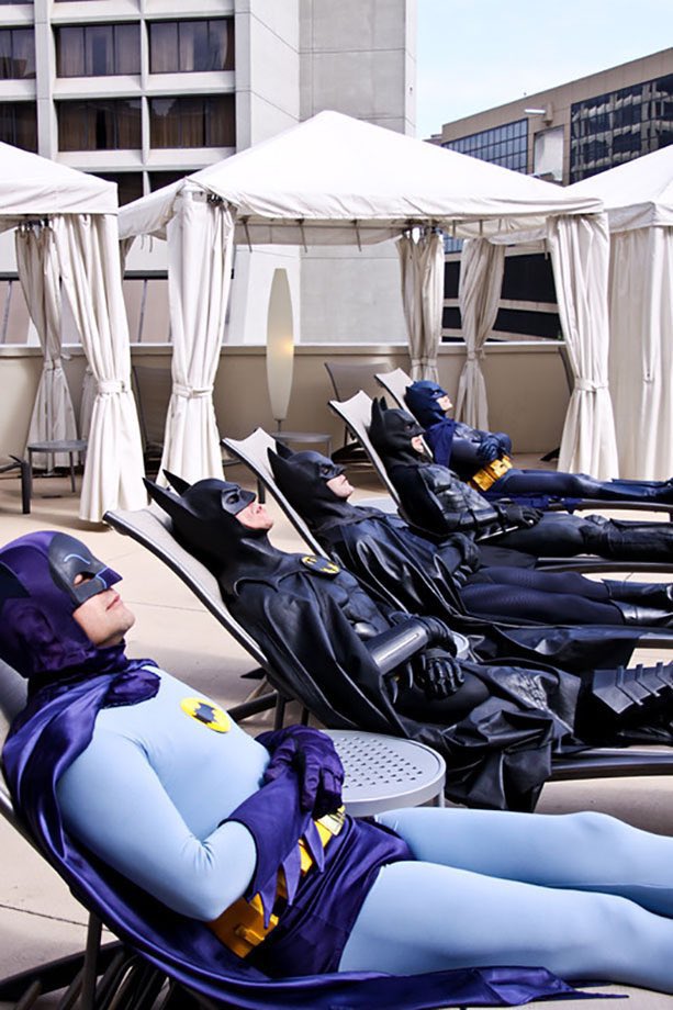 BatmanNotes's tweet photo. Ahhh 🌞 summertime … Batman style 🦇 https://t.co/DSZ1UJsRzZ
