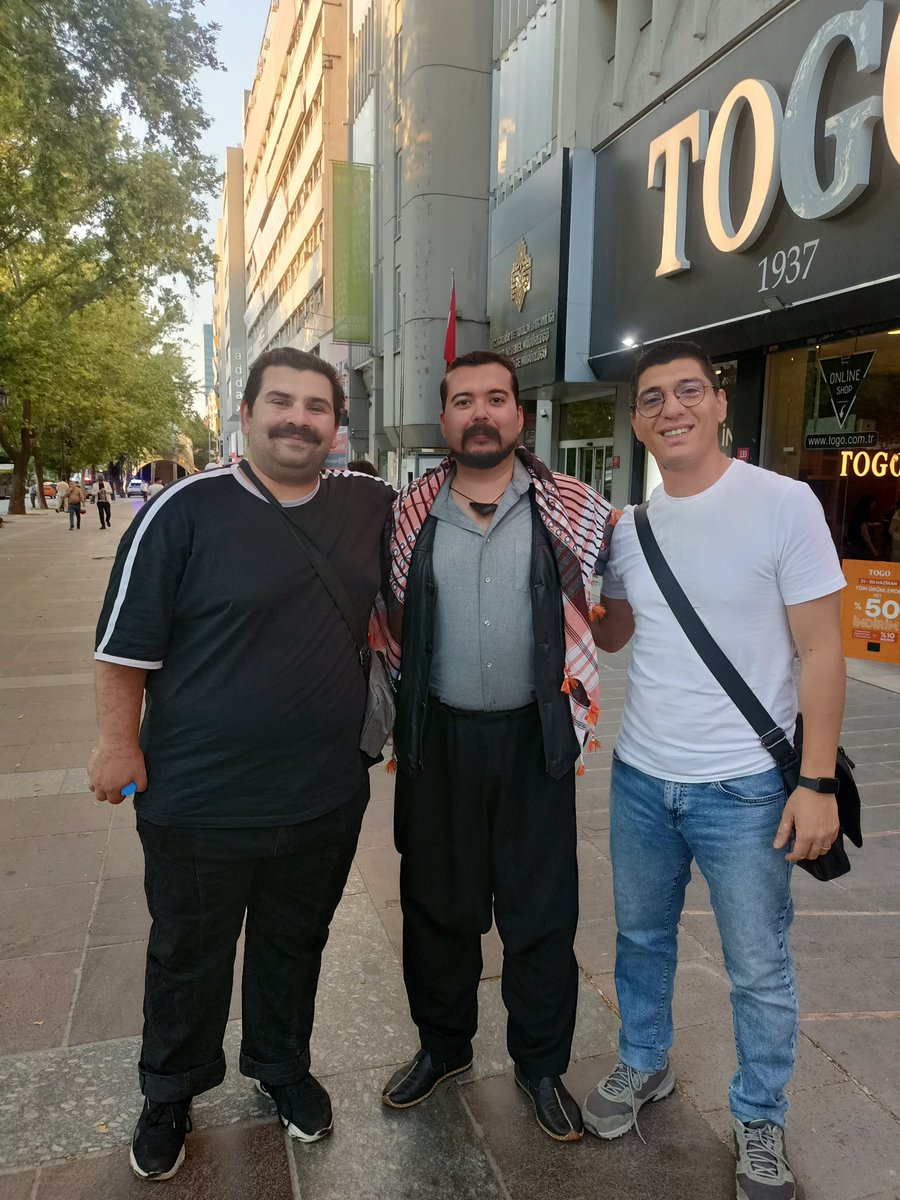 <a href="/akdenizerbas40/">Akdeniz Erbaş el-Kırşehrî</a> ağamın sohbetine mahsar olduk 🤘🏻