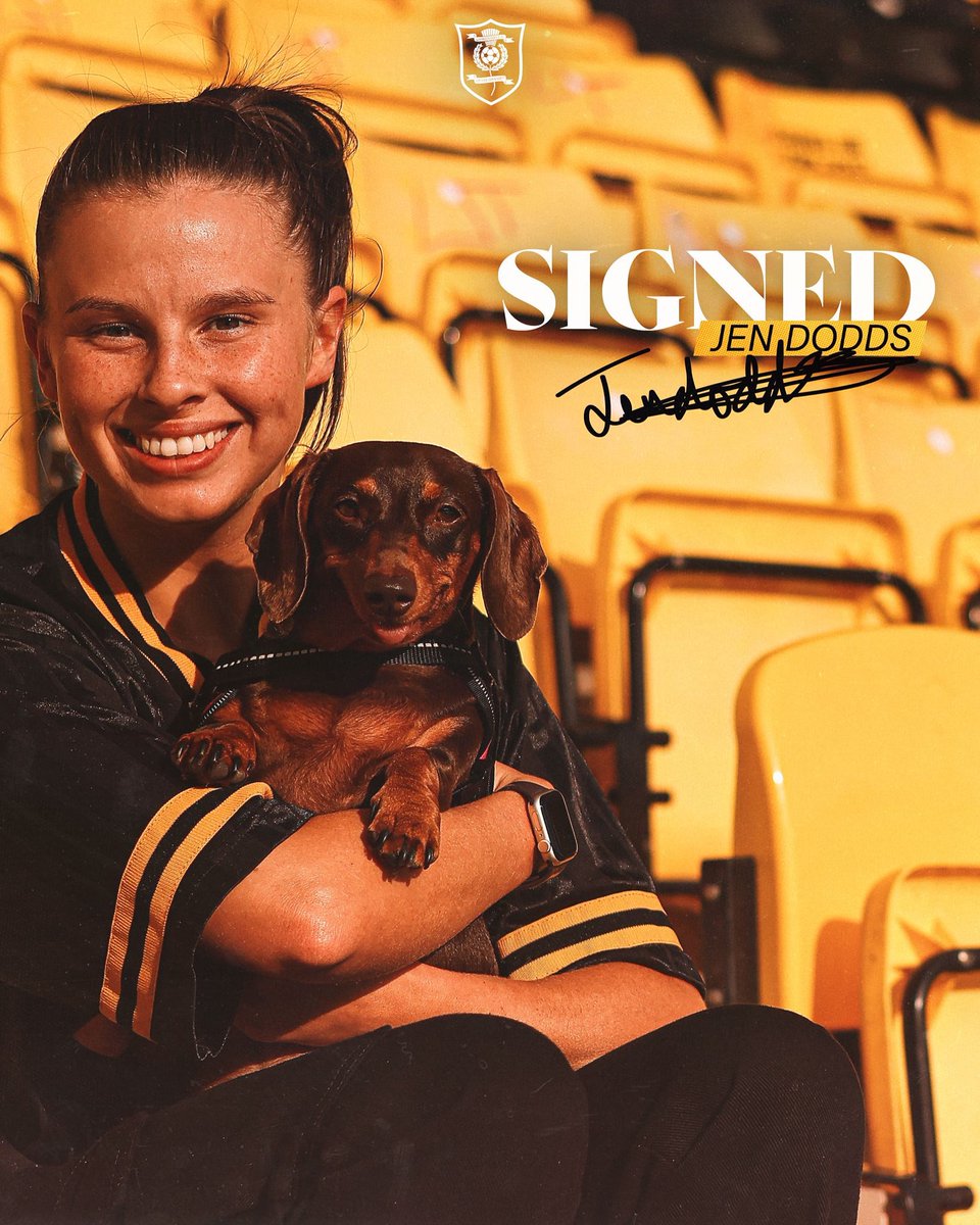 𝐉𝐞𝐧 𝐃𝐨𝐝𝐝𝐬 𝐫𝐞-𝐬𝐢𝐠𝐧𝐬 ✍🏻

The club is delighted to announce that our number 9 Jen Dodds will remain in West Lothian for the upcoming season.

Simba is still undergoing contract negotiations 🐕 

Welcome back Jen!