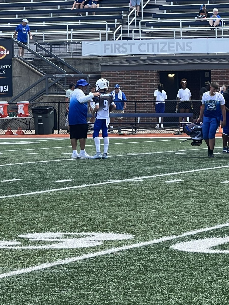 Kadeqb9's tweet image. Had a great time at @KYFUTURESTARS this whole week! Very grateful for this opportunity &amp;amp; looking forward to next year! #Brotherhood  @AlPopsFootball @PrepRedzoneKY @PrepRedzoneNext @PanthersJH @QBHitList @PlayBookAthlete @KeyPlayerNation @SportPrepX @DirectRecruits…