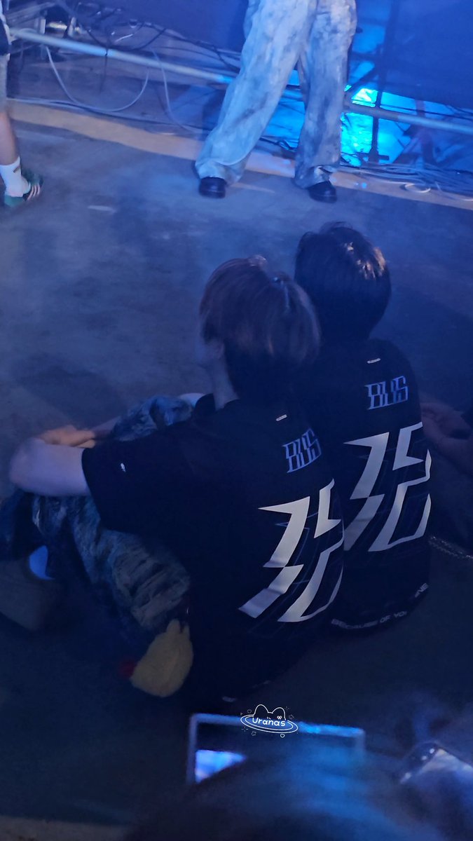 เรื่องของเรื่องก็คือน้องนั่งด้วยกันนานมาก แต่เราไม่ได้ถ่ายมาตลอด ขอแปะเพิ่มอีกรูปละกัน🥺