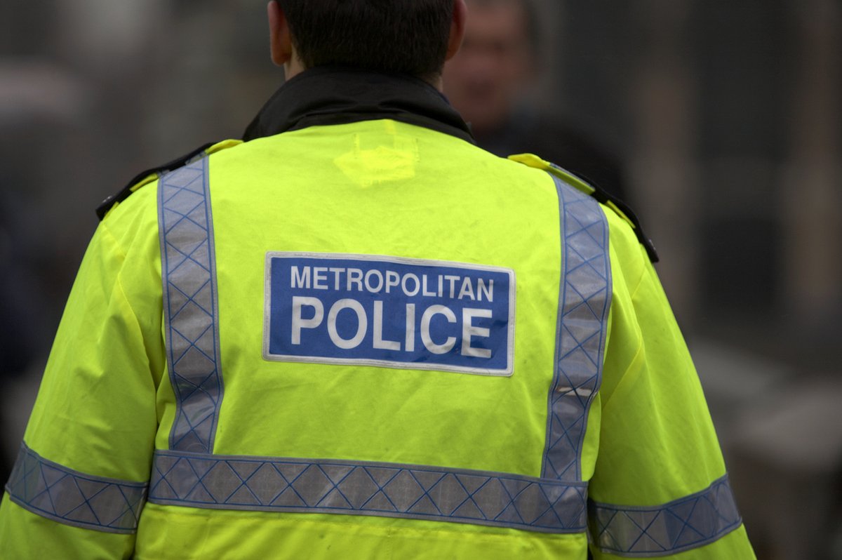 The Richmond Safer Neighbourhood Board's quarterly public meeting is happening at York House on 3 July 🚔

If you have thoughts on safety within the borough and want to share them with us directly, take our Community Safety Survey before 30 June ⬇️
orlo.uk/iNkbO