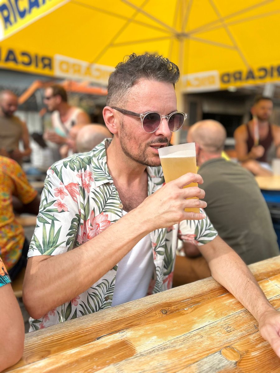 Cheers 🍻#LGBTQIAWelcomeSummer