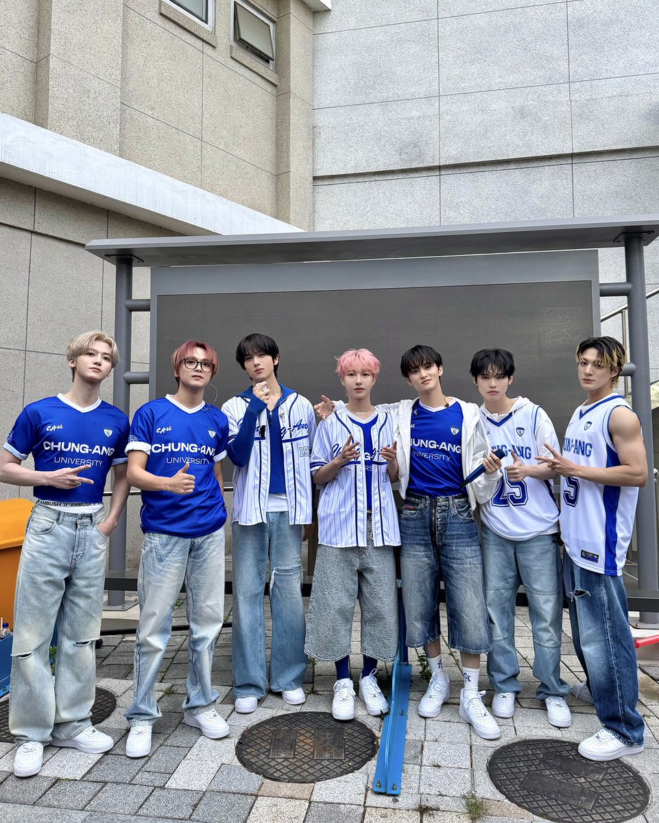 riska_________'s tweet photo. Finally nct dream comback 😭

7DREAM Go Back To The Future
7DREAM Go Back To The Future
7DREAM Go Back To The Future
7DREAM Go Back To The Future
7DREAM Go Back To The Future

#NCTDREAM #GoBackToTheFuture 
#nctdream_gobacktothefuture https://t.co/TUWsx3cmue