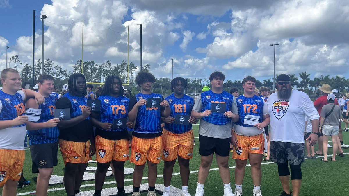 Torreon Jeffries (@torreonjeffries) on Twitter photo I had a great time down in Naples Florida for the Top Gun showcase <a href="/FBUcamp/">Football University</a> and it was a great camp and proud to say i was invited to the national combine down at San Antonio.<a href="/CoachMac44/">Bob McMillen</a> <a href="/CoachSaboFIST/">Kevin Sabo</a> <a href="/SFHSFBWheaton/">St. Francis HS Spartan Football🏈</a> <a href="/EDGYTIM/">Timothy “EDGYTIM” OHalloran</a> <a href="/AllenTrieu/">Allen Trieu</a> <a href="/PrepRedzone/">Prep Redzone 🏈</a> I had a great time down in Naples Florida for the Top Gun showcase <a href="/FBUcamp/">Football University</a> and it was a great camp and proud to say i was invited to the national combine down at San Antonio.<a href="/CoachMac44/">Bob McMillen</a> <a href="/CoachSaboFIST/">Kevin Sabo</a> <a href="/SFHSFBWheaton/">St. Francis HS Spartan Football🏈</a> <a href="/EDGYTIM/">Timothy “EDGYTIM” OHalloran</a> <a href="/AllenTrieu/">Allen Trieu</a> <a href="/PrepRedzone/">Prep Redzone 🏈</a>