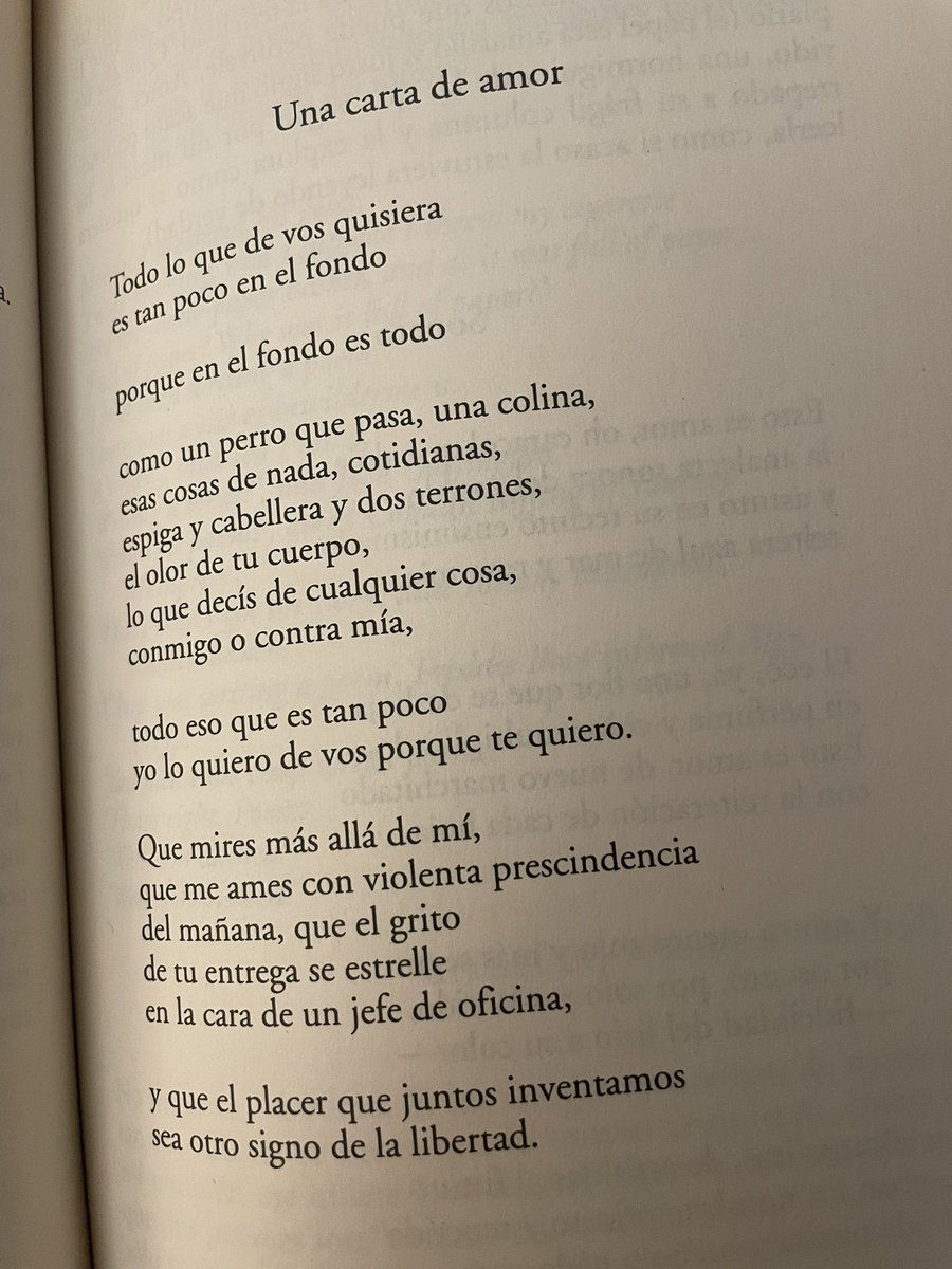 “Todo lo que de vos quisiera 
Es tan poco en el fondo 
porque en el fondo es todo”

- Julio Cortázar