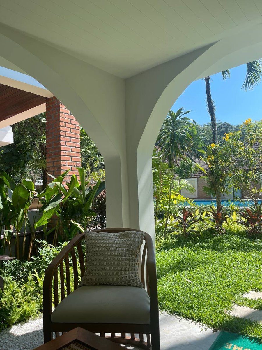 Thai vibes always topped with gras #openseatouchgrass