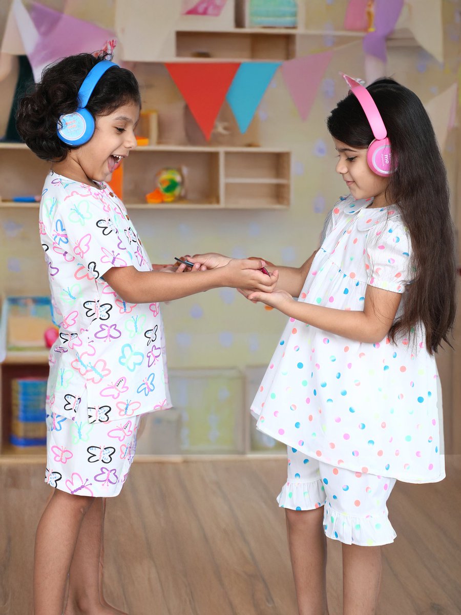 WatchOut Wearables tweet media