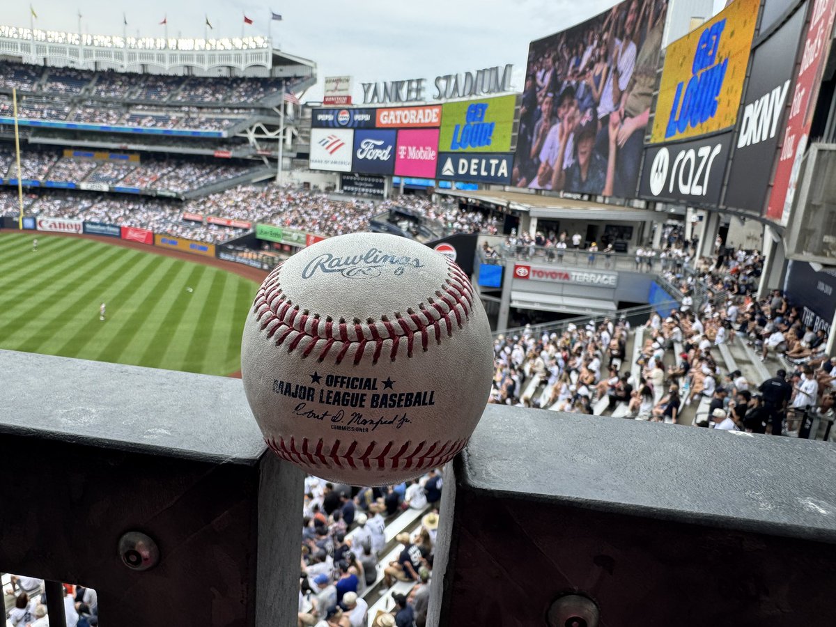 dcwelch_24's tweet image. The Summer Hoosier Roadtrip counties, today in The Bronx, checking in on @pserruto_7
Last year about this time I first met Peter in Richmond, now we’re at Yankee Stadium.