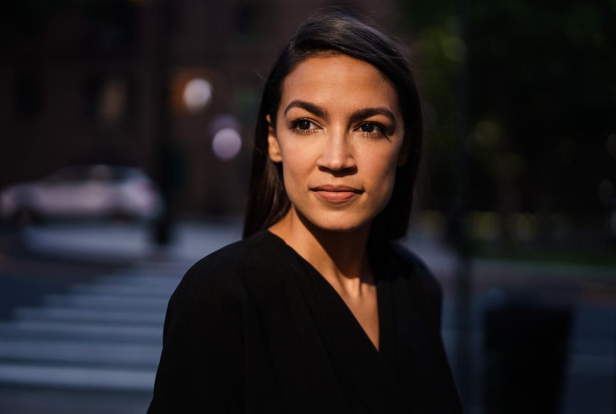 DieSimone2000's tweet photo. sweet #AOC https://t.co/QVUzm5kDNU