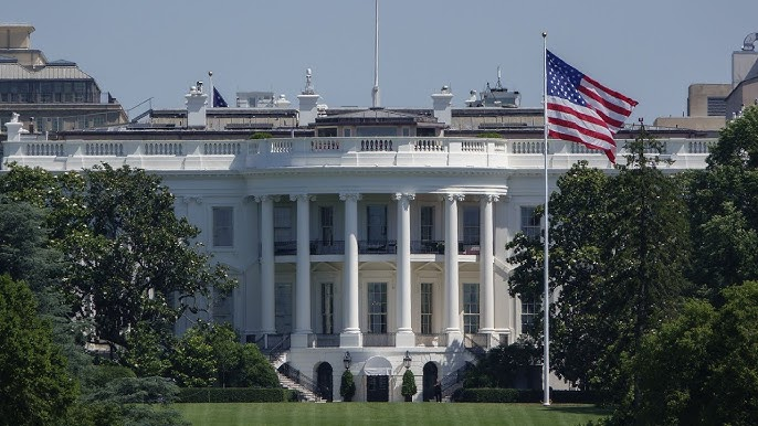 babyboomerMJ's tweet photo. @nicksortor The United States of America has the Greatest Military in the Whole Wide World! 🇺🇸🇺🇸🇺🇸 Our @POTUS @DonaldTrump with the tightest most clever senior team. @VP @SecRubio @SecDef @SusieWiles @StephenM @DNIGabbard #GeneralRaizinCaine #GeneralKurilla and more. https://t.co/5DxZ1XR1Dx