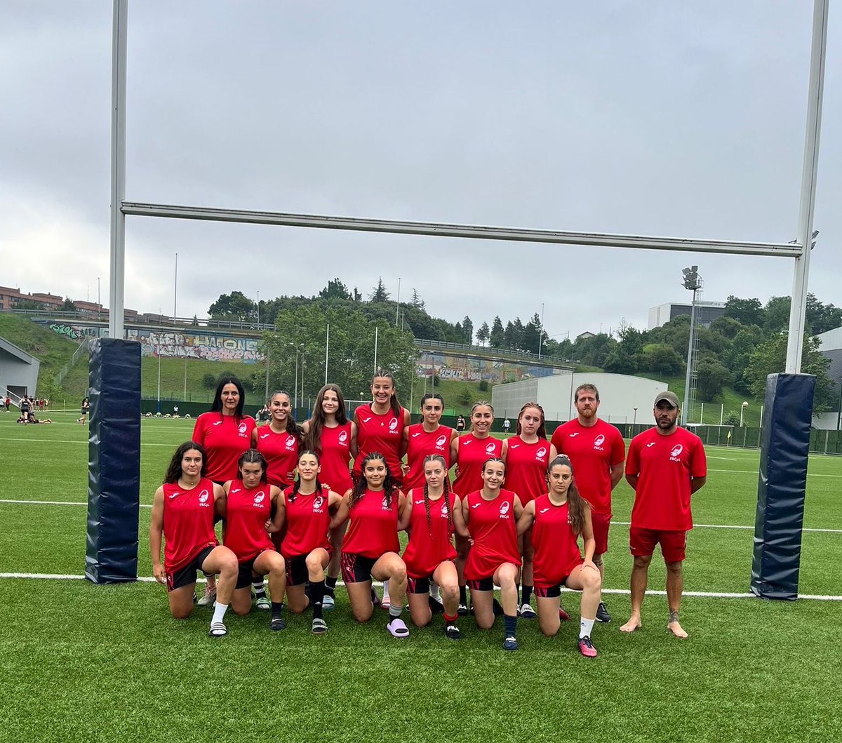 Excelente quinto puesto de nuestras M18 tras superar a Madrid en el último partido del Campeonato de España de Selecciones Autonómicas. 

#CastillayLeon_es_rugby