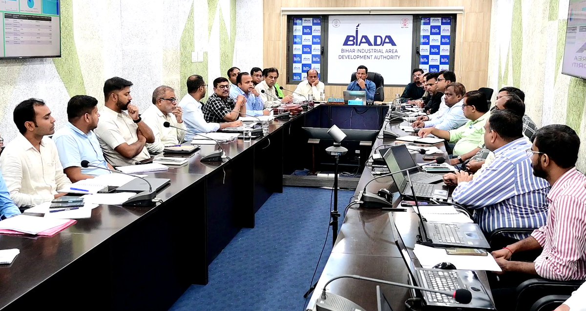 📢 #BiharHaiTaiyar🚀 One step closer to digitizing industrialization monitoring ! 
📊 Real-time insights. Smarter industrial planning. 
#BIADA is building a dynamic dashboard to track and update data for 85 industrial areas and nearly 3,000 operational units across Bihar.
The