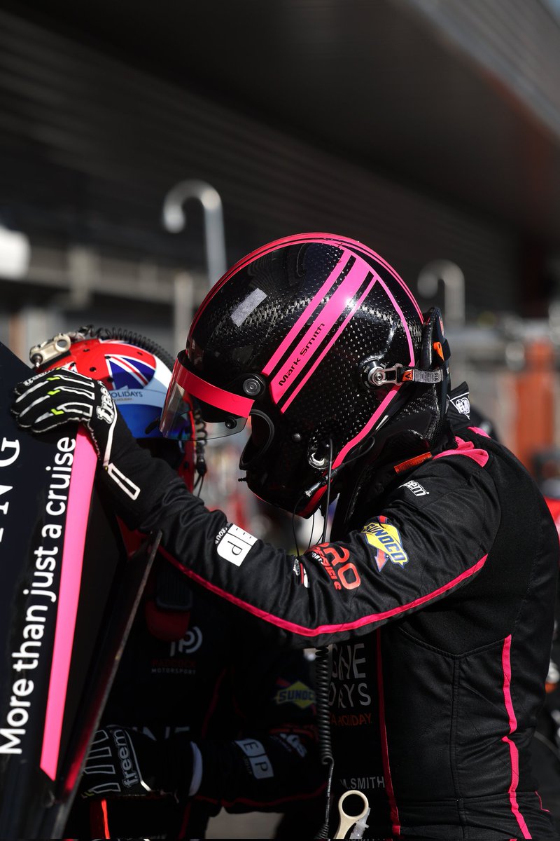 'Toasty' I think is the word 🔥 🥵

We gave it our all throughout - all while having the hindrance of losing our driver cooling systems on lap one after a bump...

Strategy therefore changed, so a top-7 result in class is definitely a well-earned one for us!