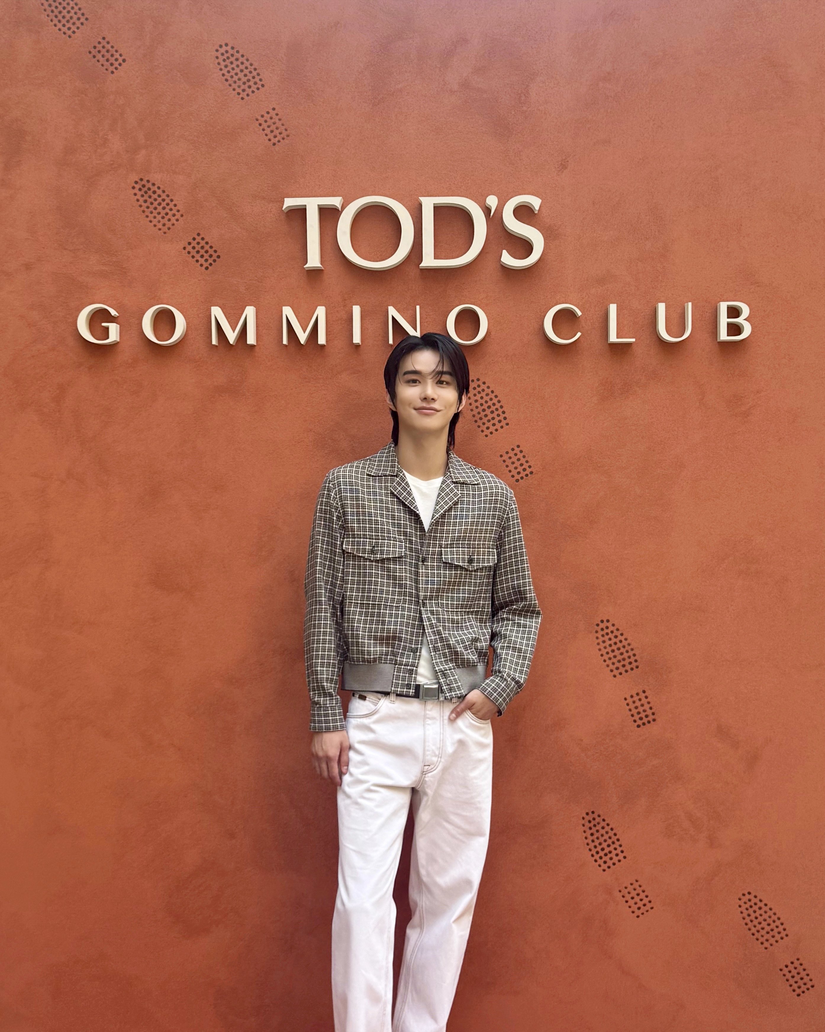 NCT Jungwoo Milan Fashion Week