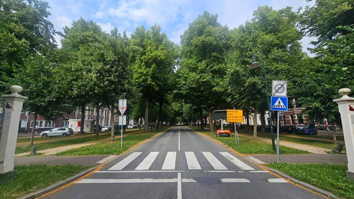 Eric Roeske tweet media