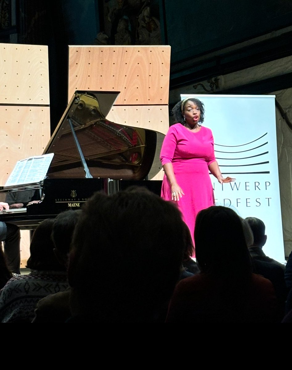 LungileWZ's tweet photo. Who would’ve thought – my ex, Pumeza Matshikiza @PumezaSoprano , got kicked out of a stunningly calm Axelle Fanyo concert at AMUZ in Antwerp for bad behaviour and causing a scene. She came at me, I didn’t respond, but she shouted. Reeked of booze and was rambling nonsense. https://t.co/wXtZwUpsRw