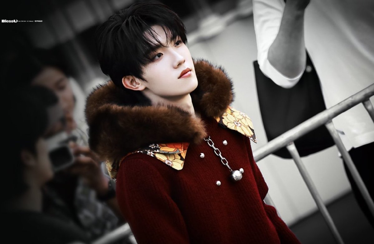 wsusuna's tweet photo. @Rida24663370 @PandaSister114 @Prada 苏新皓🥰#SuXinhao https://t.co/Fcs2wa4fFV