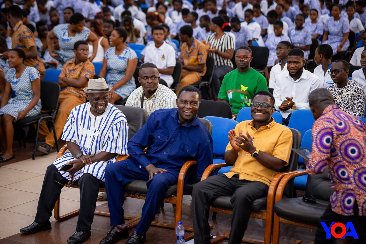 NATION BUILDING BEGINS WITH A MINDSET SHIFT

Engaging with the Gen Z leaders of our time was nothing short of transformational. During my talk on “Youth in Nation Building,” I emphasized on the 4Cs: Critical Thinking, Creativity, Collaboration, and Communication.