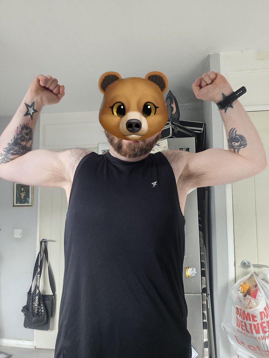 bearbearni's tweet photo. Arms and pits 👅 https://t.co/sDf2sTnxSR