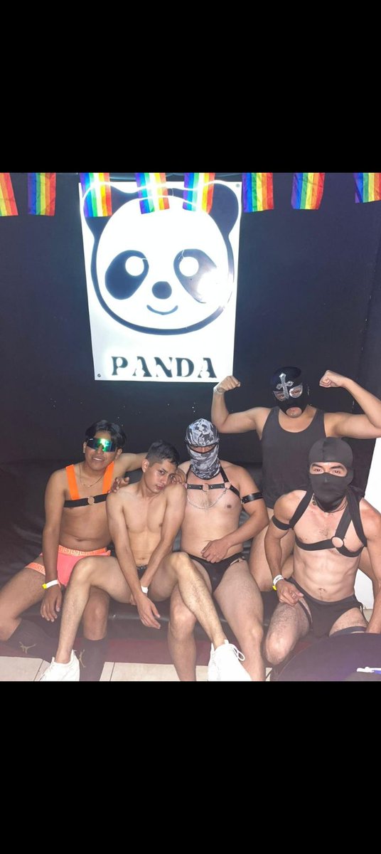 Chochito 9k (@chochit45449767) on Twitter photo Pride Night <a href="/pandavhsa2/">Panda Villahermosa🐼</a>
Etiquetense los que asistieron...
<a href="/MayateActivo/">Mayate Activo 💪🏼🍻</a>
<a href="/Flacomorbos0/">Flaco Morbos0</a>
<a href="/BelvedereApolo/">Apolo de Belvedere🏹CDMX 26-30 de Jun, 1-4 de Jul</a>
<a href="/Chochit45449767/">Chochito 9k</a>
@rodri_casarez_inter Pride Night <a href="/pandavhsa2/">Panda Villahermosa🐼</a>
Etiquetense los que asistieron...
<a href="/MayateActivo/">Mayate Activo 💪🏼🍻</a>
<a href="/Flacomorbos0/">Flaco Morbos0</a>
<a href="/BelvedereApolo/">Apolo de Belvedere🏹CDMX 26-30 de Jun, 1-4 de Jul</a>
<a href="/Chochit45449767/">Chochito 9k</a>
@rodri_casarez_inter