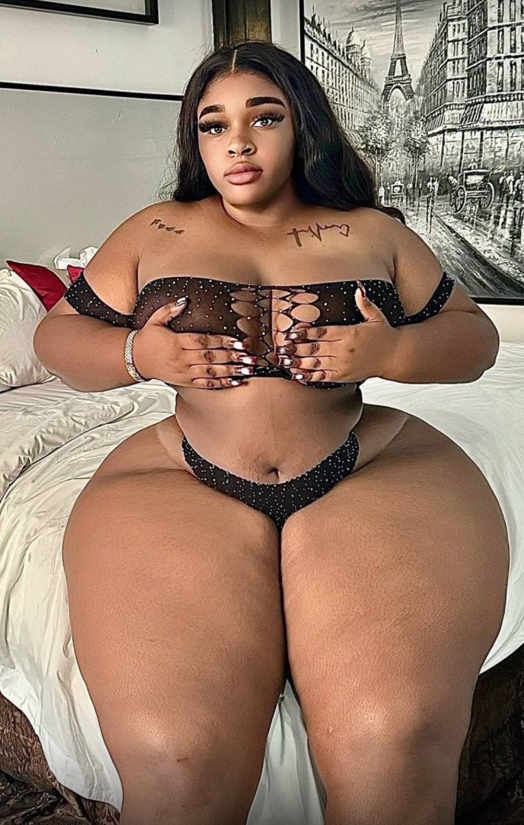 bigasspackage's tweet photo. @elohim50360 @xerabirungi Can you handle me?? https://t.co/e8xlOnJEc7