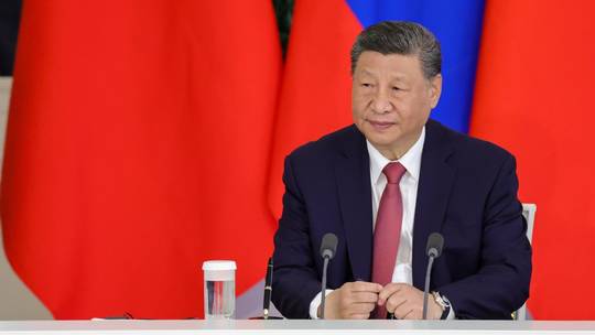 Sa Defenza: La posizione della Cina sul conflitto Israele-Iran 

Con rotte commerciali e influenza regionale in gioco, Pechino cammina su un filo teso diplomatico tra Teheran e Tel AvivIsraele sta ancora una volta ridefinendo le regole d'ingaggio.

sadefenza.blogspot.com/2025/06/la-pos…