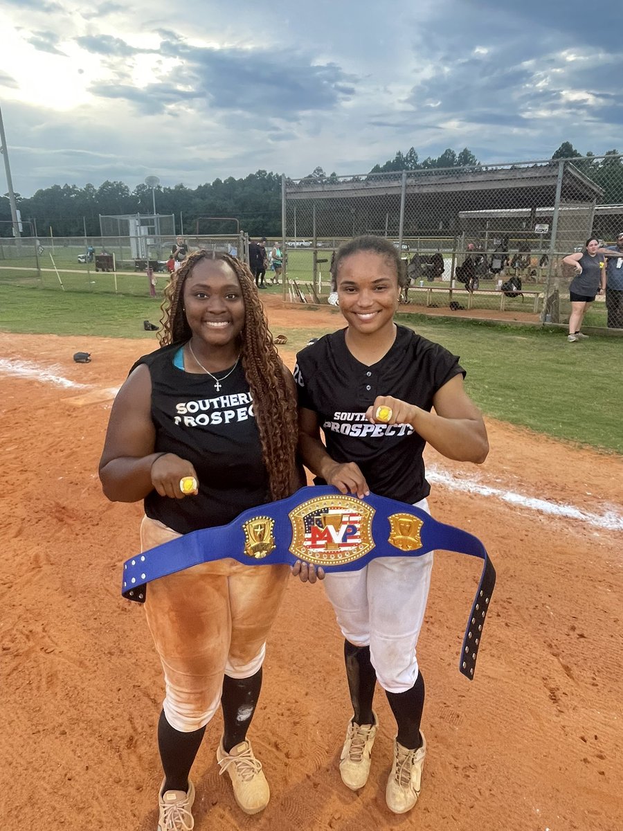 ZionHoward08's tweet image. This weekend in Pace ,FL was awesome. We went 5-0 ! @EnterpriseStSB @UWA_Softball @UWFSoftball @coastalsouthsb @coachclairg @govsoftball @briannagriffwcc @ncsa @FaulknerSFBL @ECCCSoftball