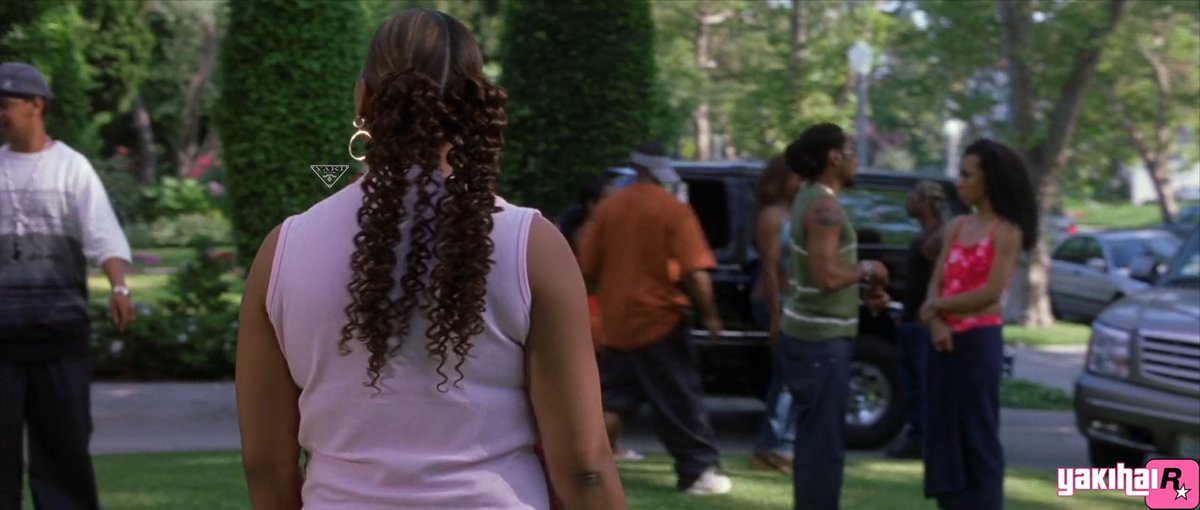 yakihair's tweet image. Queen Latifah as Charlene in &apos;Bringing Down The House&apos; (2003).