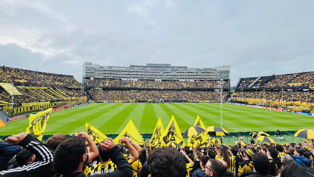 Hoy Juega <a href="/OficialCAP/">PEÑAROL</a>

16.30 La Previa
17.30 ⚽️

🆚 <a href="/mwfc_oficial/">Montevideo Wanderers</a>

🏆 <a href="/LigaAUF/">Liga AUF Uruguaya</a>
✔️ #Intermedio
Fecha 6️⃣
🏟 Campeón del Siglo 
🟡⚫️

DALE RT 🔄 PARA LLEGAR MAS LEJOS  !!!!!

📻🌐
youtube.com/@universomiras…