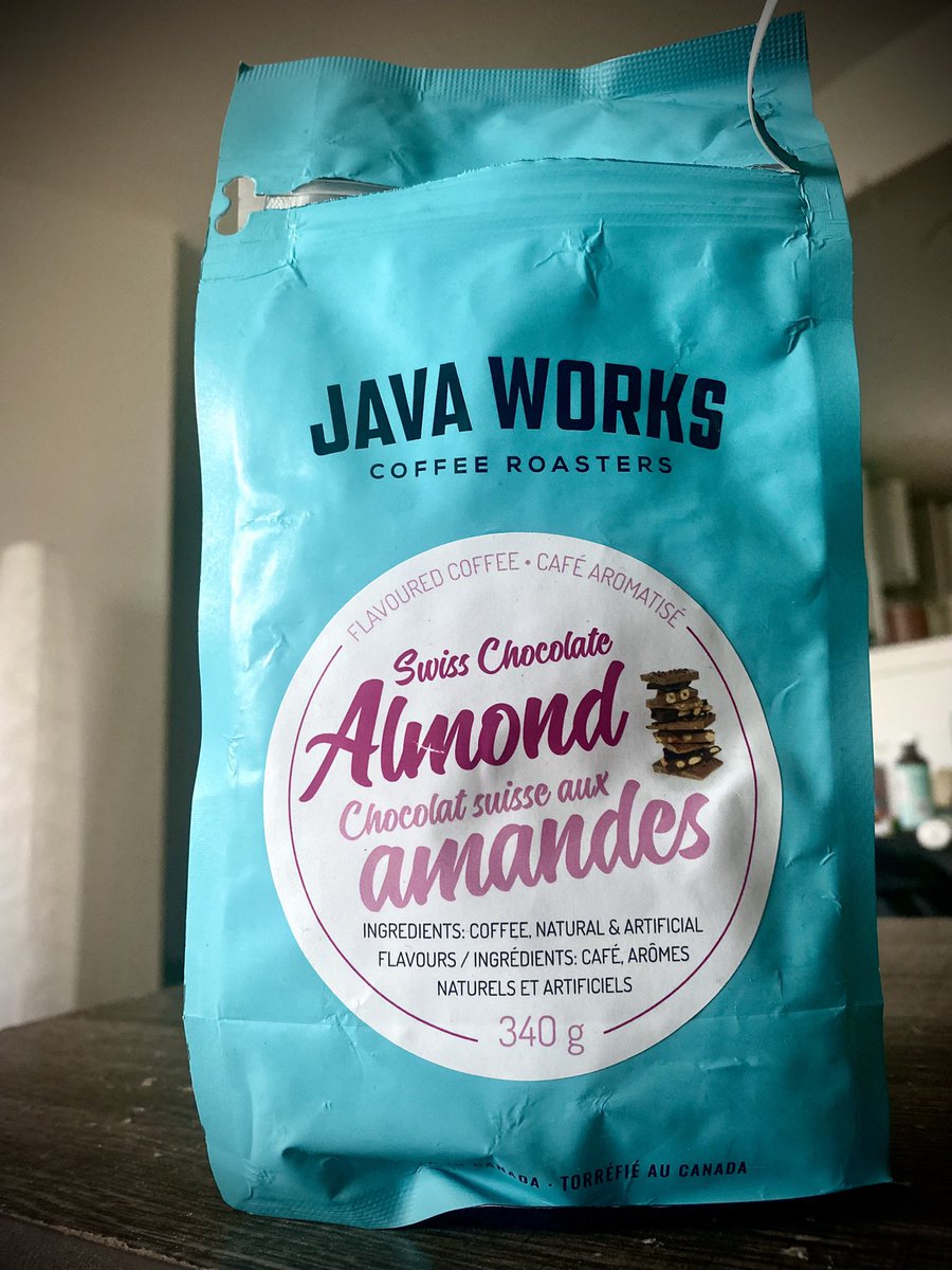 Sur une note plus légère… ça fait des mois que j’achète <a href="/javaworkscoffee/">JavaWorks Coffee</a> 

J’adore Chaques fois j’essaie une sorte que ne connais pas 

Et celui là il sens TELLEMENT BON