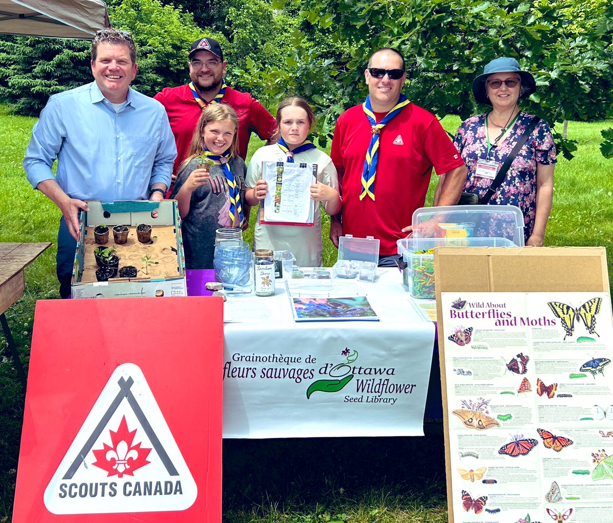 Steve Desroches (@stevedesroches) on Twitter photo The hot 🥵 summer weather didn’t stop the Gloucester Cubs from handing out over 600 native species plants including 66 varieties in Diamond Jubilee Park in Findlay Creek 🇨🇦 Great job cubs growing & caring for plants Cubs! Excellent travail et initiative! <a href="/scoutscanada/">Scouts Canada</a> The hot 🥵 summer weather didn’t stop the Gloucester Cubs from handing out over 600 native species plants including 66 varieties in Diamond Jubilee Park in Findlay Creek 🇨🇦 Great job cubs growing & caring for plants Cubs! Excellent travail et initiative! <a href="/scoutscanada/">Scouts Canada</a>