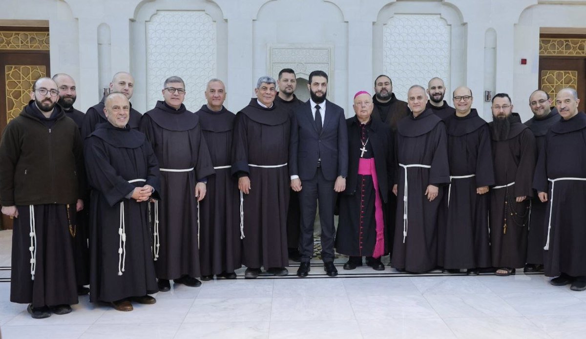 Official sources say "13+ dead, 53 injured." Gov't confirms #ISIS responsibility.

#Syria's gov't has had close relations with the country's Christian (Orthodox, Catholic, Syriac etc) leaders since the 1st days of #Aleppo's capture, frequently meeting President Ahmed al-Sharaa.