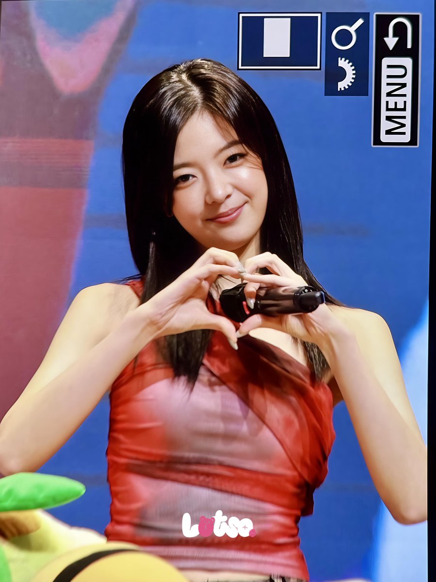 DinSongLotso's tweet image. 𝟸𝟻𝟶𝟼𝟸𝟸 ᴡɪᴛʜ ʟɪᴀ🐻

#리아 #LIA #있지 #ITZY