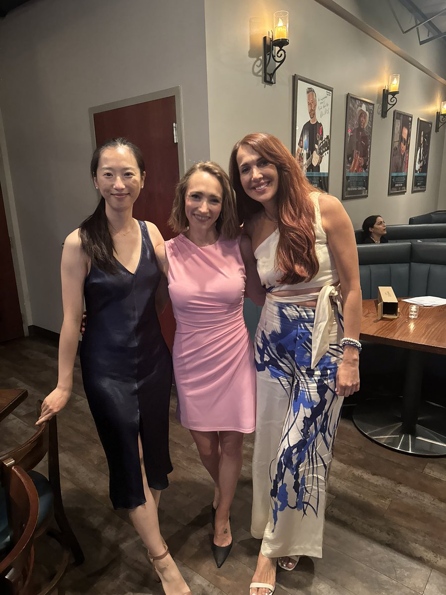 Rebecca Campbell (@rebeccampbell50) on Twitter photo GUKI party ☀️, graduation, the greatest award of my life FOTY, celebrating the end of 8️⃣ yrs of training <a href="/CleClinicUro/">Cleveland Clinic Urology</a>
“Great great great” as <a href="/SCampbellMDPhD/">Steve Campbell, MD, PhD</a> would say GUKI party ☀️, graduation, the greatest award of my life FOTY, celebrating the end of 8️⃣ yrs of training <a href="/CleClinicUro/">Cleveland Clinic Urology</a>
“Great great great” as <a href="/SCampbellMDPhD/">Steve Campbell, MD, PhD</a> would say