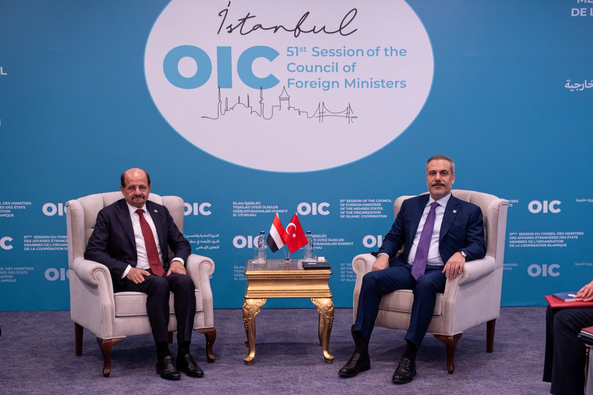 Turkish MFA (@mfaturkiye) on Twitter photo Minister of Foreign Affairs <a href="/HakanFidan/">Hakan Fidan</a> met with Shaya Mohsin Zindani, Minister for Foreign Affairs and Expatriates of Yemen, on the margins of the 51st Session of the Organization of Islamic Cooperation Council of Foreign Ministers Meeting, in İstanbul. 🇹🇷🇾🇪 Minister of Foreign Affairs <a href="/HakanFidan/">Hakan Fidan</a> met with Shaya Mohsin Zindani, Minister for Foreign Affairs and Expatriates of Yemen, on the margins of the 51st Session of the Organization of Islamic Cooperation Council of Foreign Ministers Meeting, in İstanbul. 🇹🇷🇾🇪