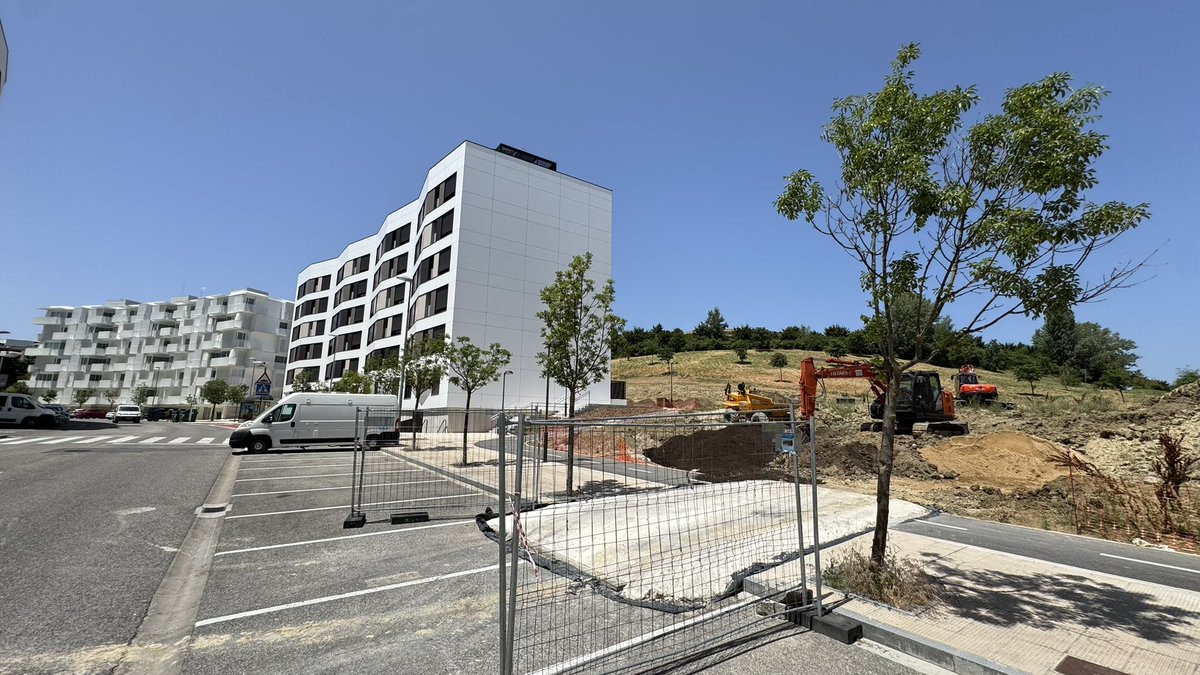 rgpnav's tweet photo. #Ripagaina #Erripagaña tenía razón… Atropello urbanístico y corrupción socialista en la Ripa Sur de Beloso. @DiariodeNavarra @NoticiasNavarra @navarra_com @NavarraTV @Ripagainaaldia @VecErripagana @PPNavarra @upn_navarra @PSNPSOE @geroabai @ContigoZurekin @ehbildu @ripagaina https://t.co/5l6paSrGPF