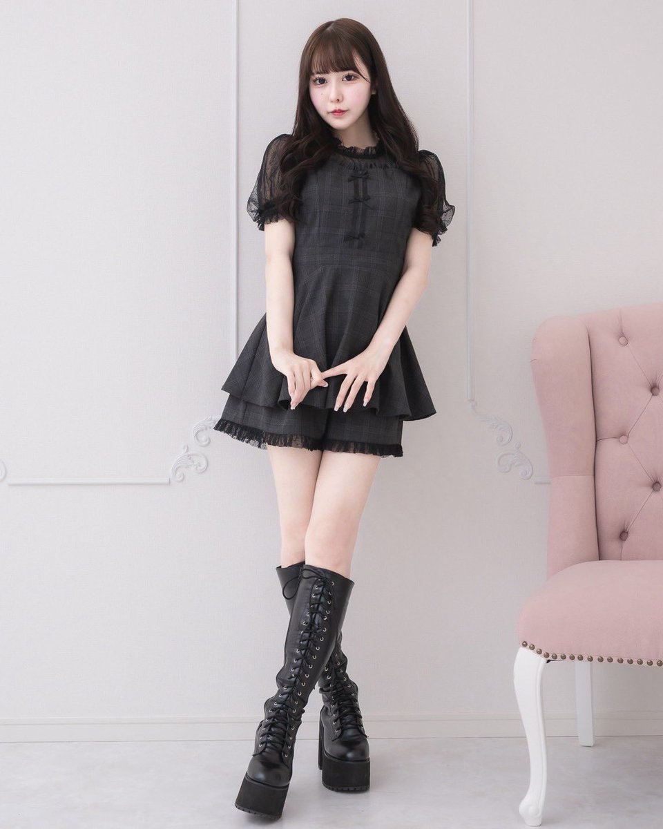 ＼Coming soon 🎀／

pium Summer Collection🐇🤍

♡ドットチュールビスチェ風セットアップ
¥13,500(税込)

WEB：6/26(thu) 20:00〜
店舗：6/27(fri)〜