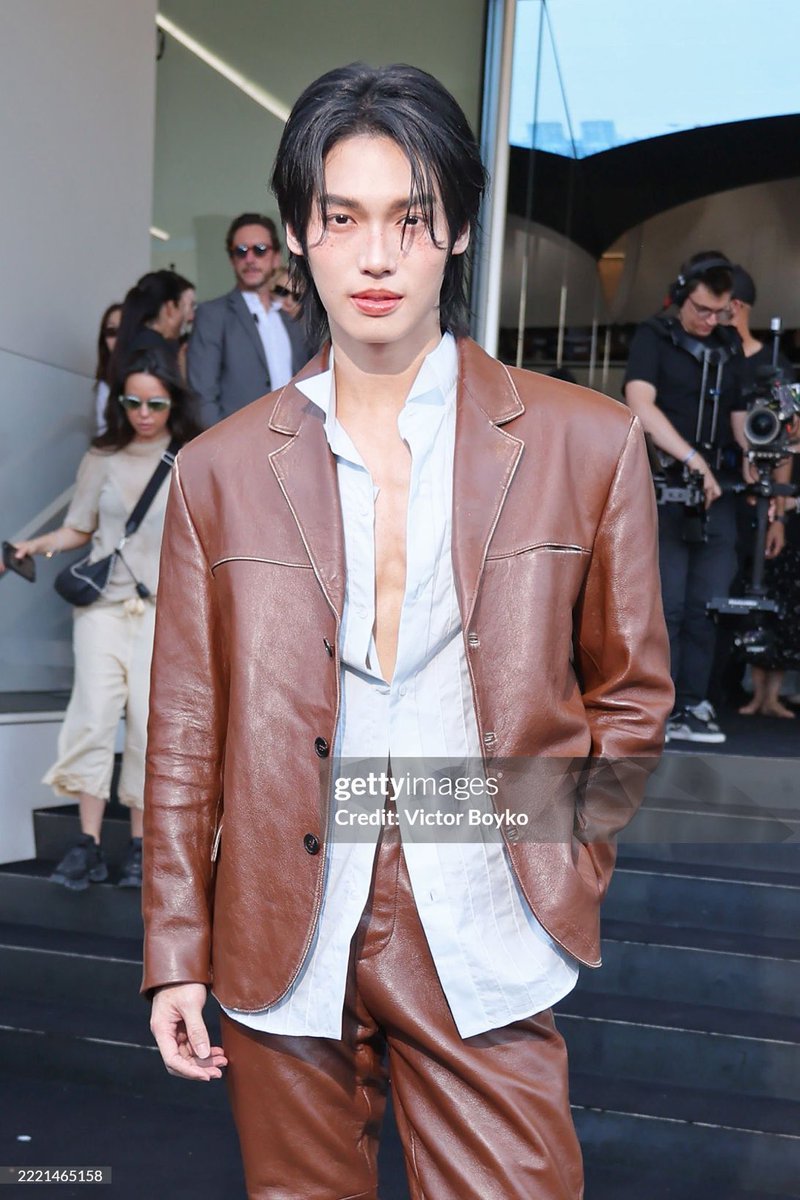 memoryy_dt's tweet photo. ดีอ่ะ 🫣

WIN STUNNING IN PRADA

#PRADASS26xWIN
#PRADASS26 @Prada
#winmetawin @winmetawin https://t.co/Ocy50uVvZ4