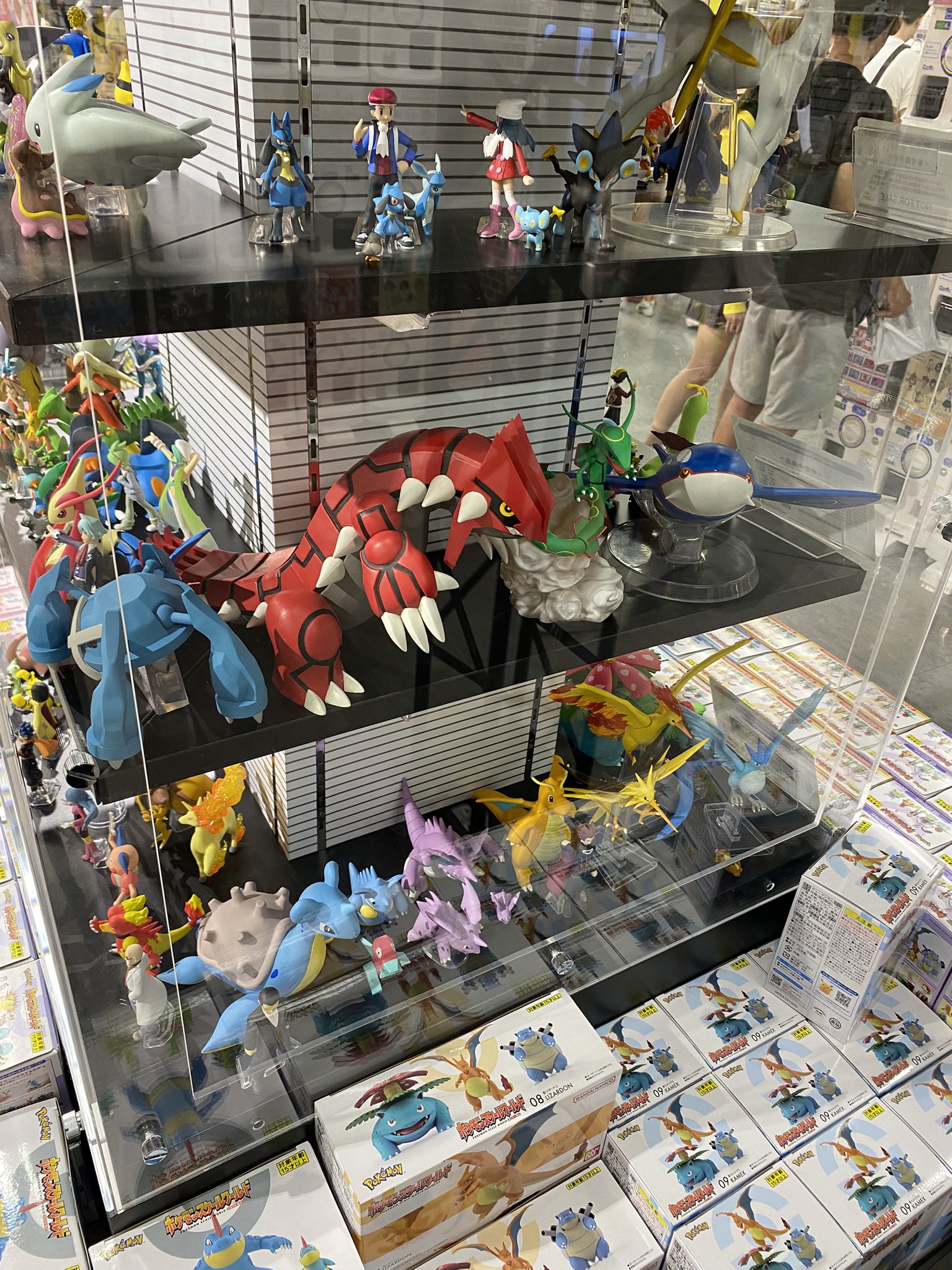 ポケモンモンコレ フィギュア まとめ廃盤 EHP_12 ネクロズマ 4体