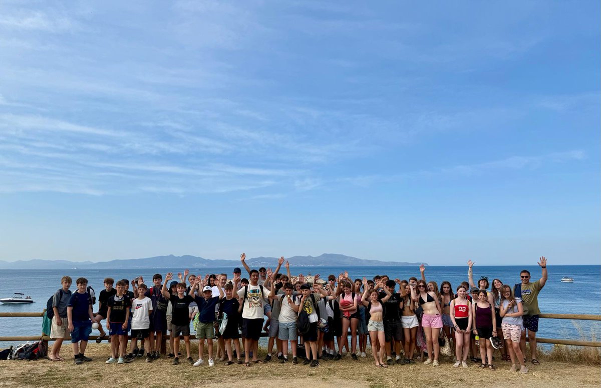 Clevedon Languages tweet media