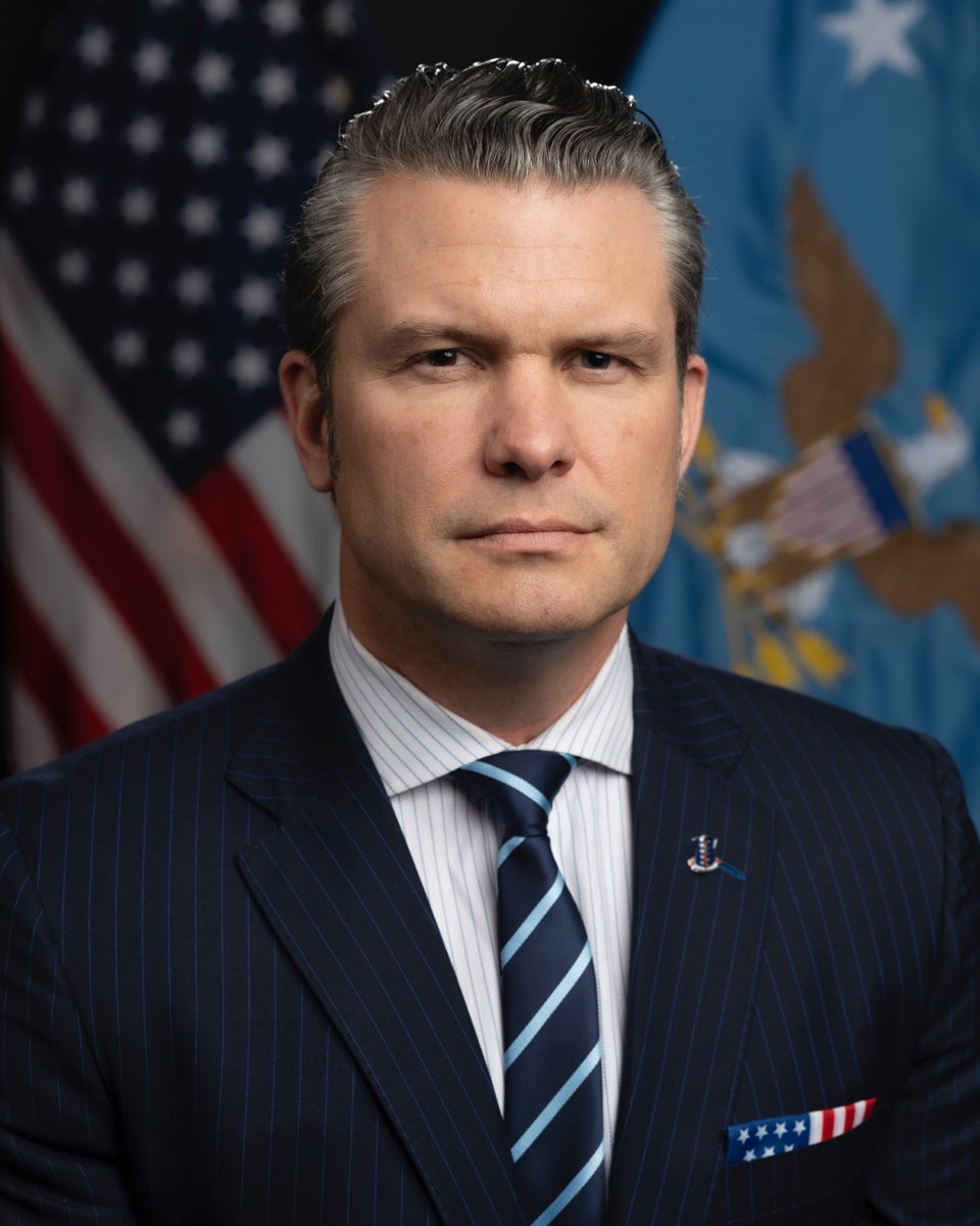 US Secretary of Defense Pete Hegseth after the historic operation: "We give glory to god for his providence and continue to ask for His protection"

The US operation’s code name was “Midnight Hammer”. 🇺🇸