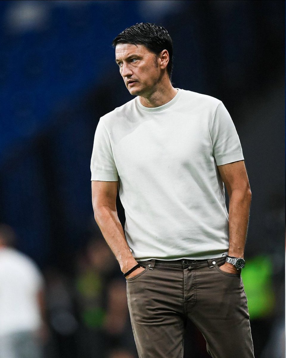 ايفيتش مدرب العين:
- يجب أن نؤمن بأنفسنا، وأن نُظهر للعالم أننا لم نصل إلى هنا بالصدفة. العين نادٍ يملك تاريخا كبيراً في قارة آسيا، وسبق أن فاز على أبطال في بطولات قارية.