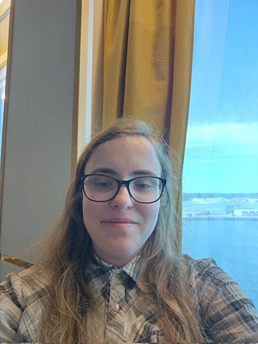 On the ferry to Gotland!

på färjan till Gotland!